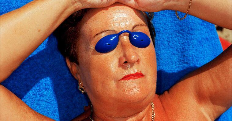 Martin Parr. Life's a beach, regard sur les bizarreries balnéaires